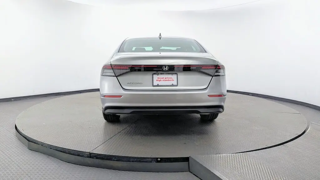 2024 HONDA ACCORD EX photo 6