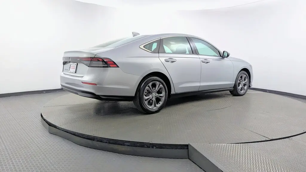 2024 HONDA ACCORD EX photo 7