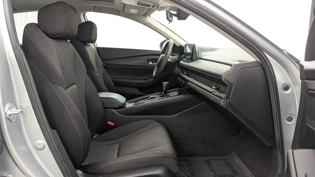 2024 HONDA ACCORD EX photo 21