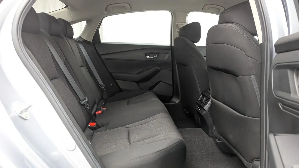 2025 HONDA ACCORD LX photo 18