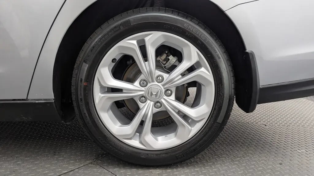 2025 HONDA ACCORD LX photo 29