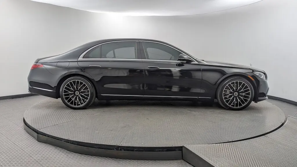2023 MERCEDES-BENZ S-CLASS S 580 photo 8
