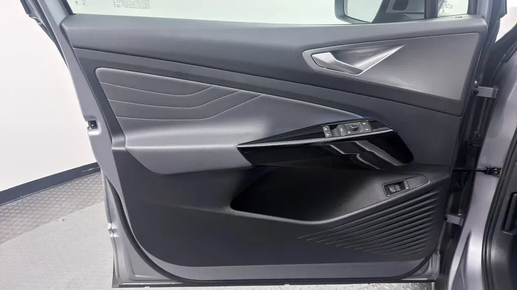 2023 VOLKSWAGEN ID.4 S photo 11