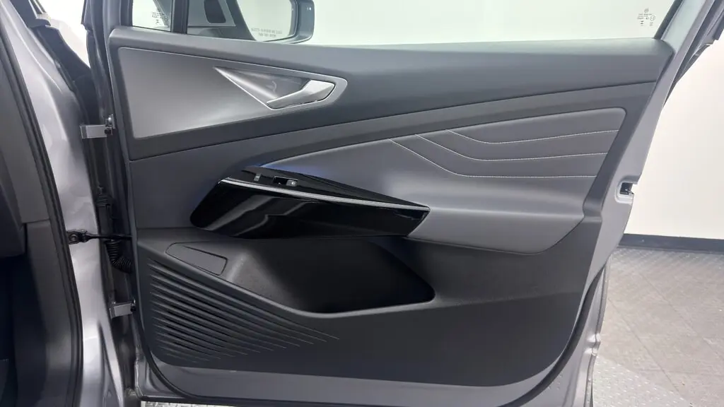 2023 VOLKSWAGEN ID.4 S photo 21