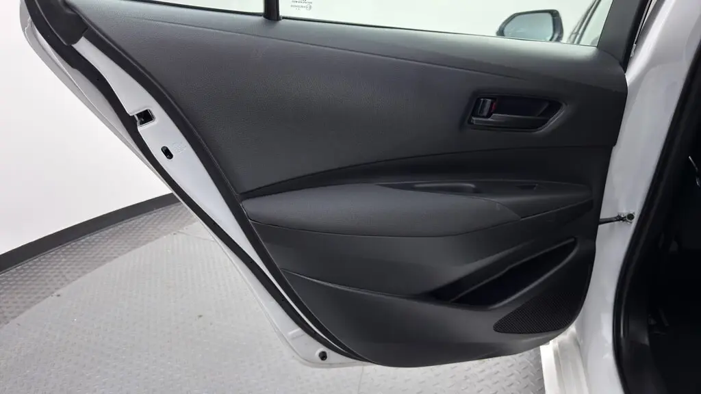 2024 TOYOTA COROLLA LE photo 15