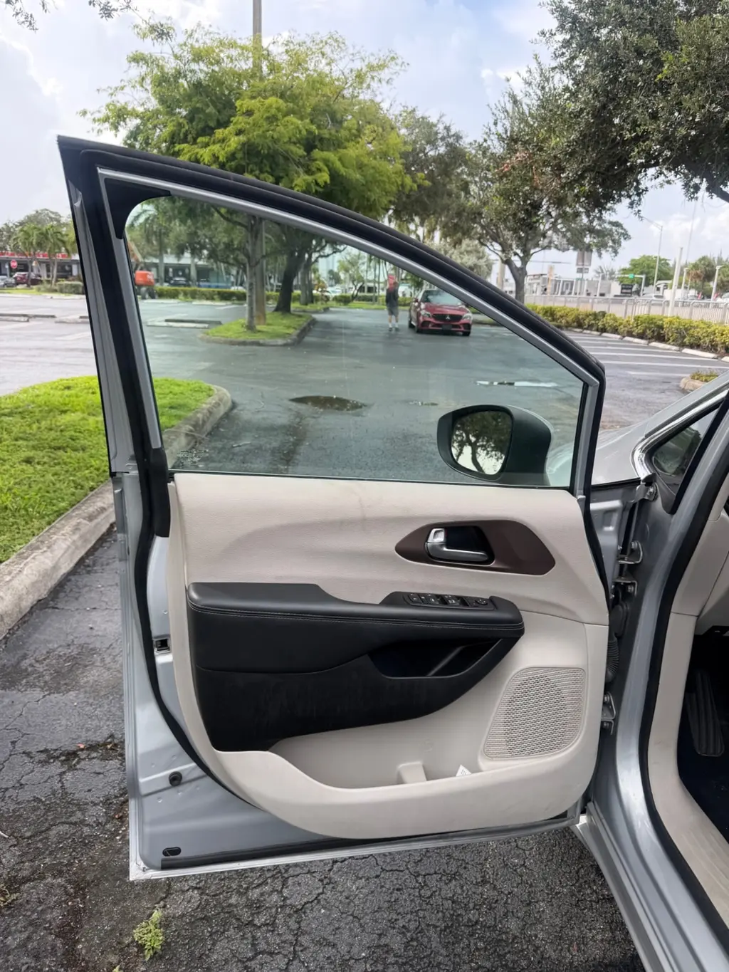 Florida Fine Cars - Used CHRYSLER VOYAGER 2023 MIAMI LX