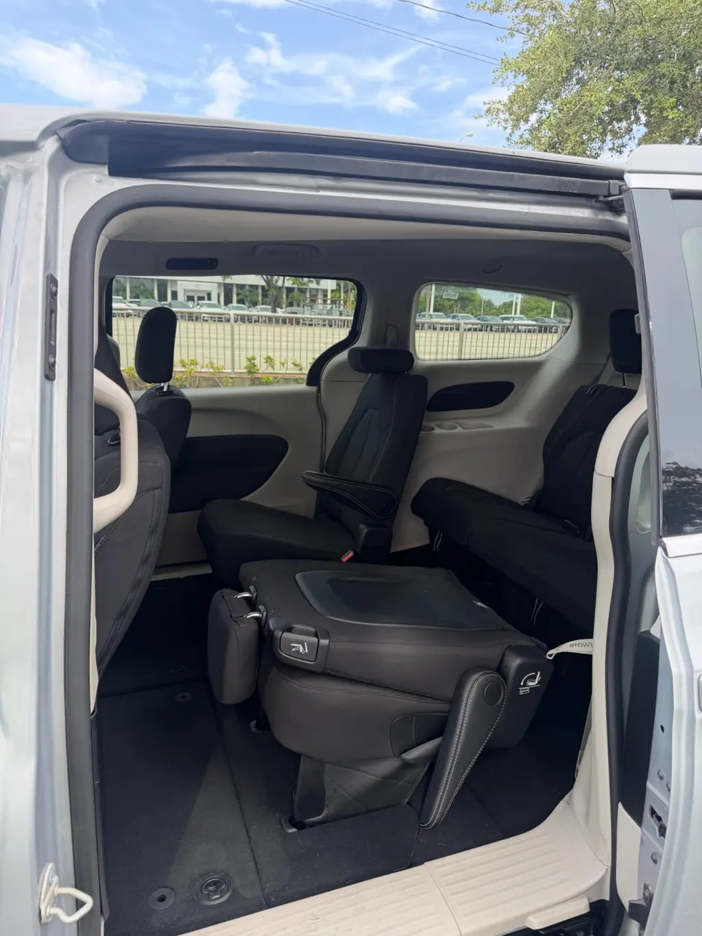 Florida Fine Cars - Used CHRYSLER VOYAGER 2023 MIAMI LX