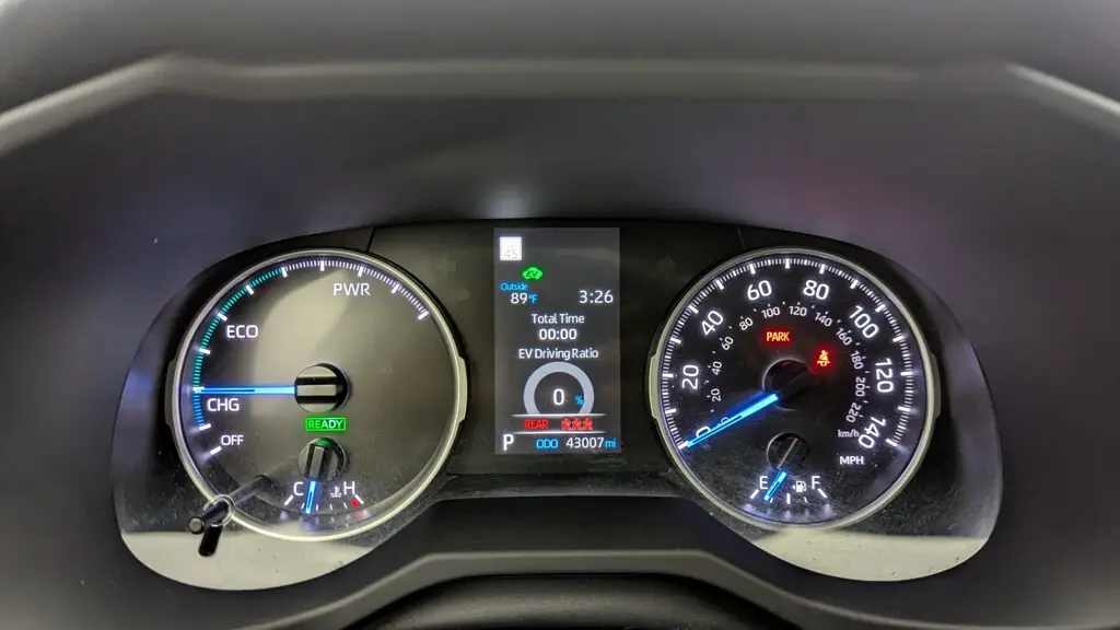 2022 TOYOTA RAV4 HYBRID LE photo 25