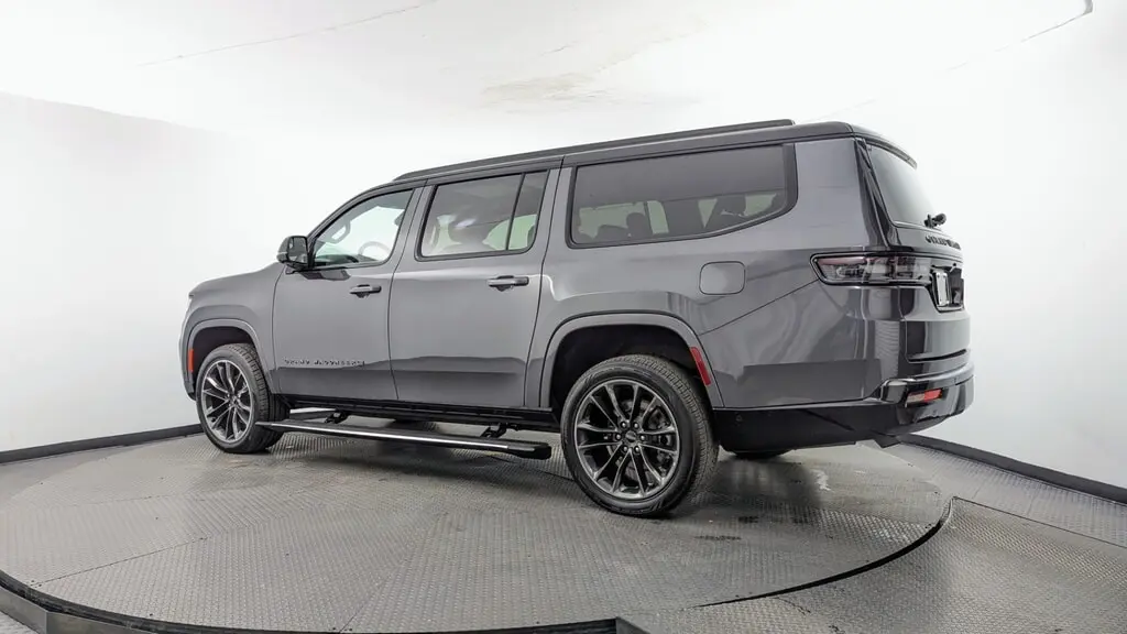 2024 JEEP GRAND WAGONEER L SERIES II OBSIDIAN photo 5