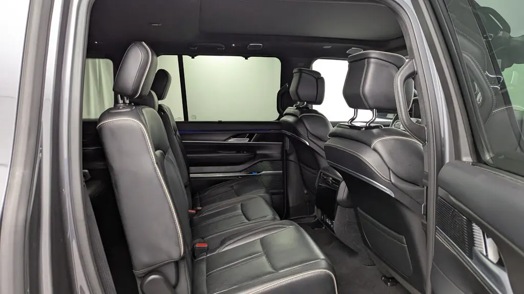 2024 JEEP GRAND WAGONEER L SERIES II OBSIDIAN photo 21