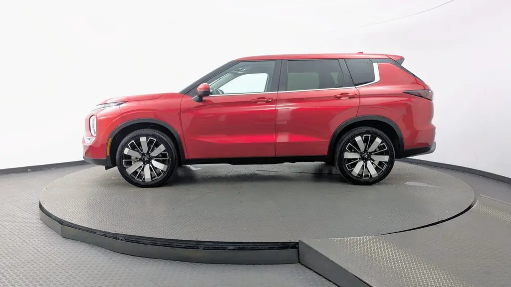 Florida Fine Cars - Used MITSUBISHI OUTLANDER 2025 MARGATE SE