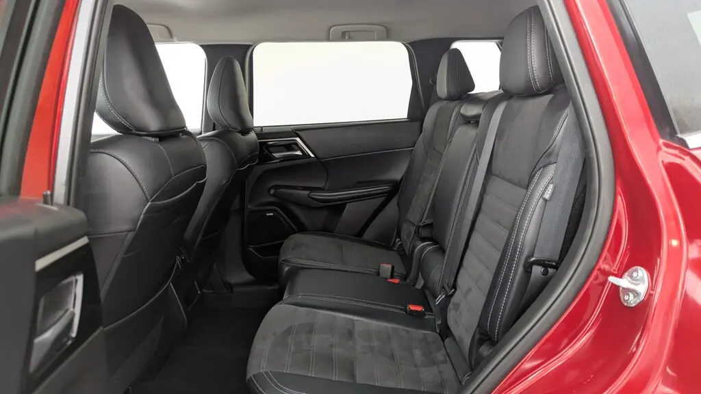 Florida Fine Cars - Used MITSUBISHI OUTLANDER 2025 MARGATE SE
