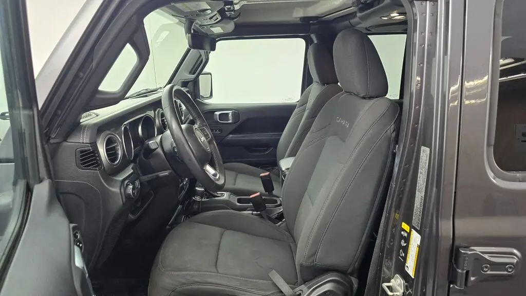 2023 JEEP WRANGLER SAHARA photo 13