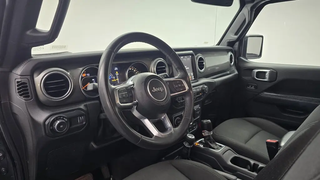 2023 JEEP WRANGLER SAHARA photo 21