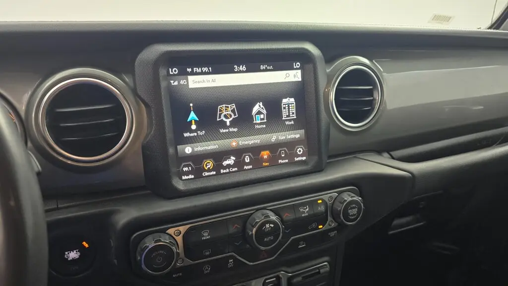 2023 JEEP WRANGLER SAHARA photo 27