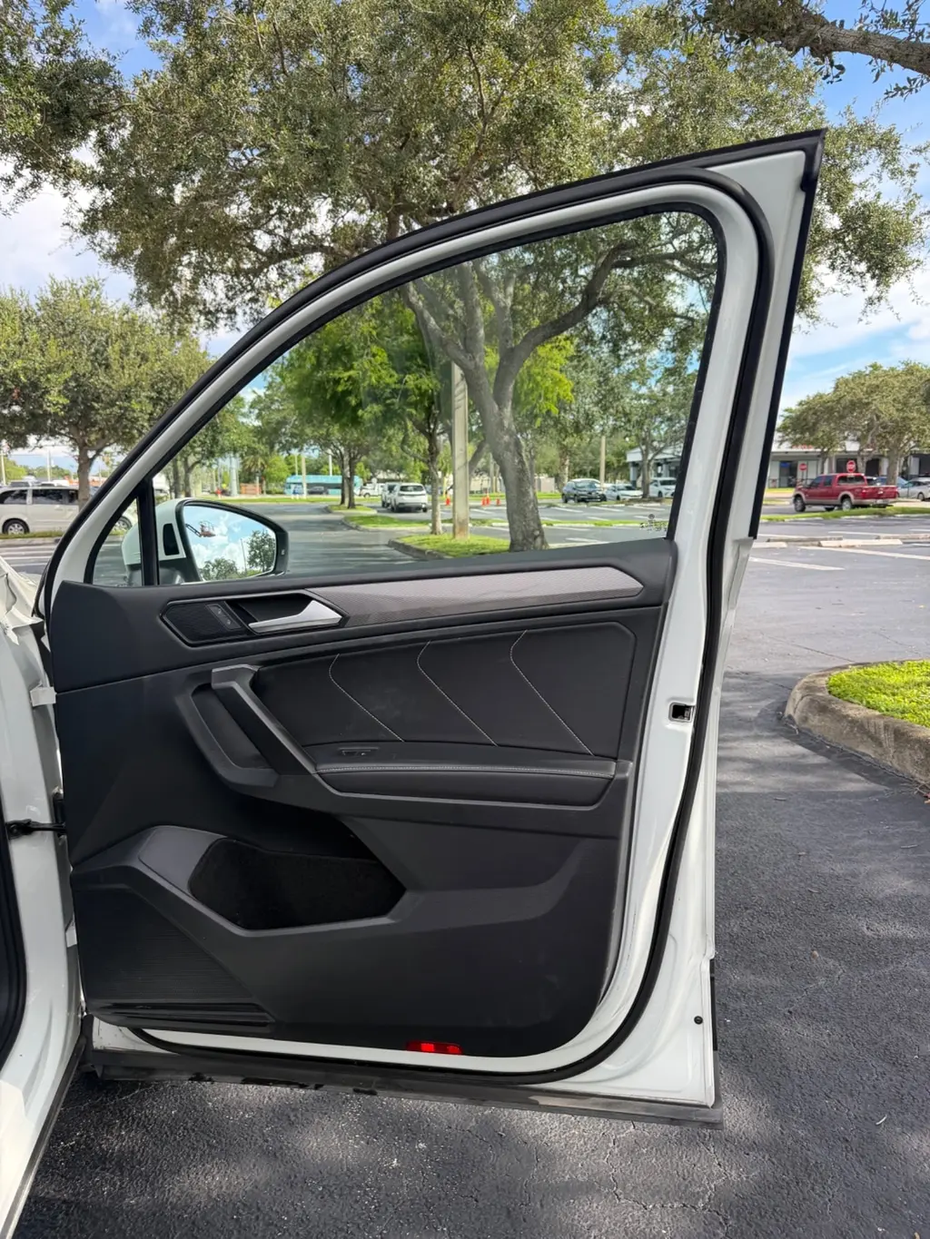 Florida Fine Cars - Used VOLKSWAGEN TIGUAN 2023 MARGATE SE