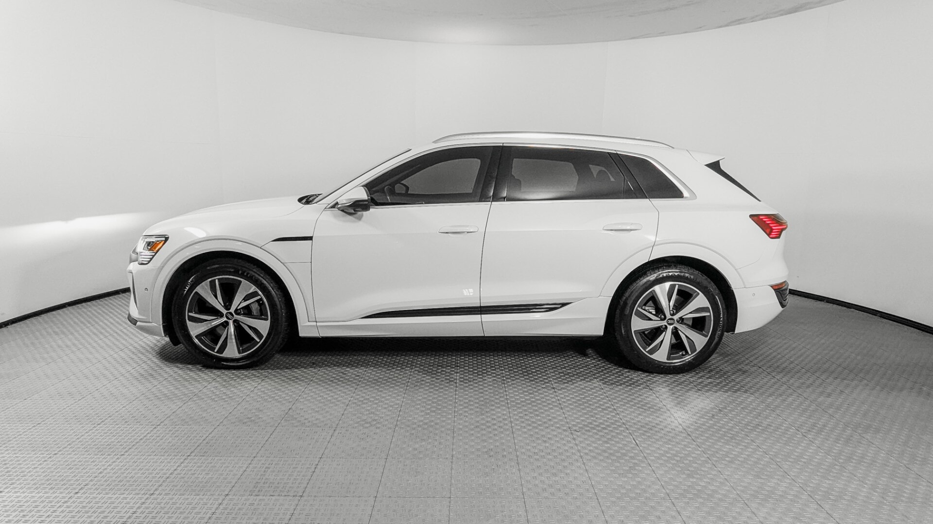 Florida Fine Cars - Used vehicle - SUV AUDI Q8 E-TRON 2024