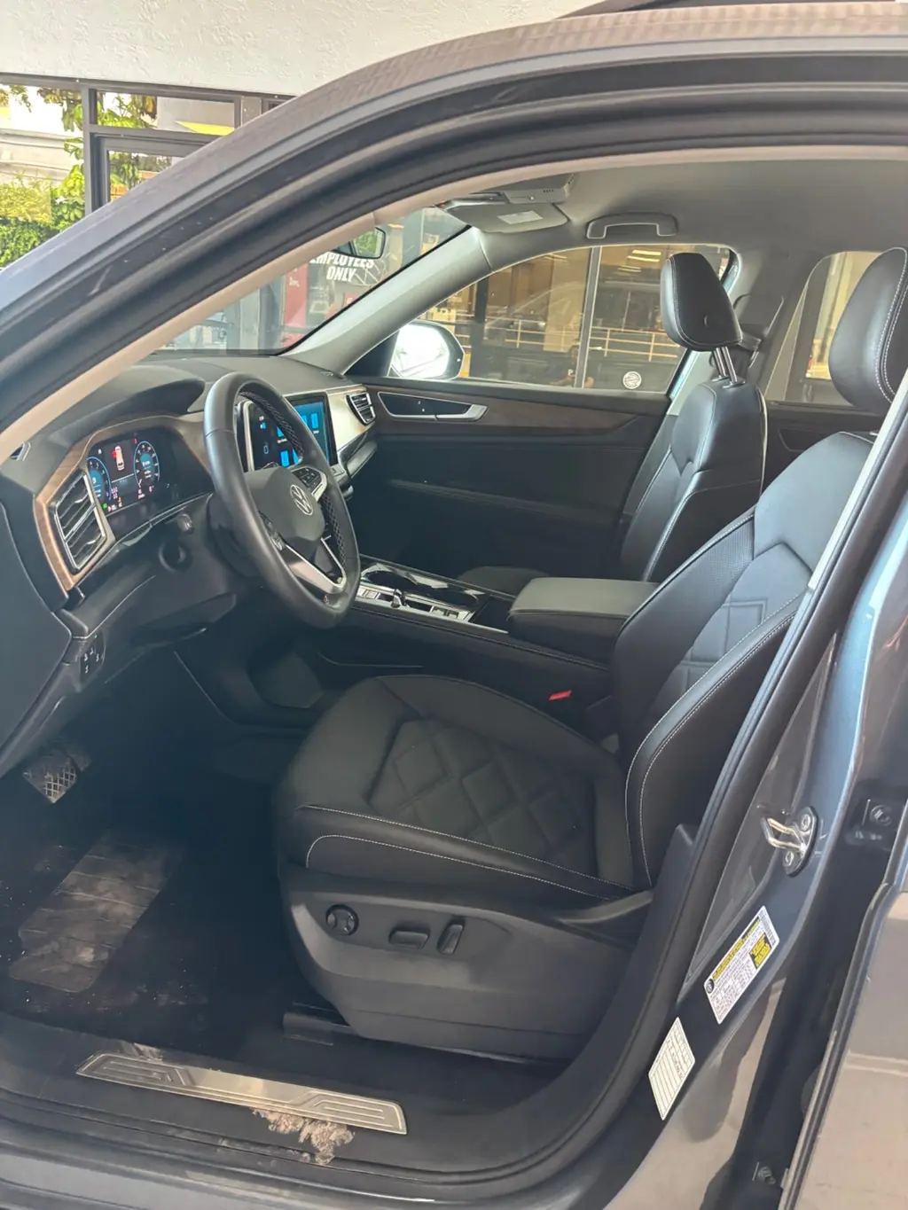 Florida Fine Cars - Used VOLKSWAGEN ATLAS 2025 MIAMI 2.0T SE W/TECHNOLOGY