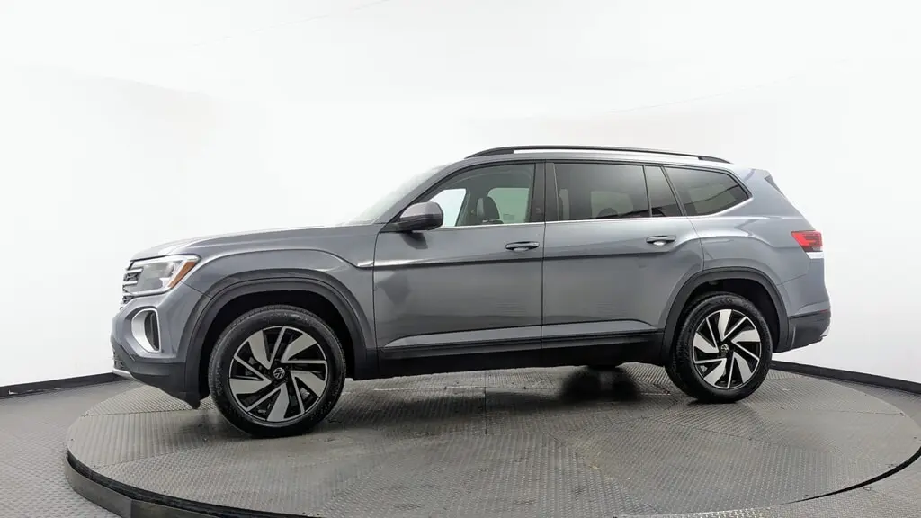 2025 VOLKSWAGEN ATLAS 2.0T SE W/TECHNOLOGY photo 2