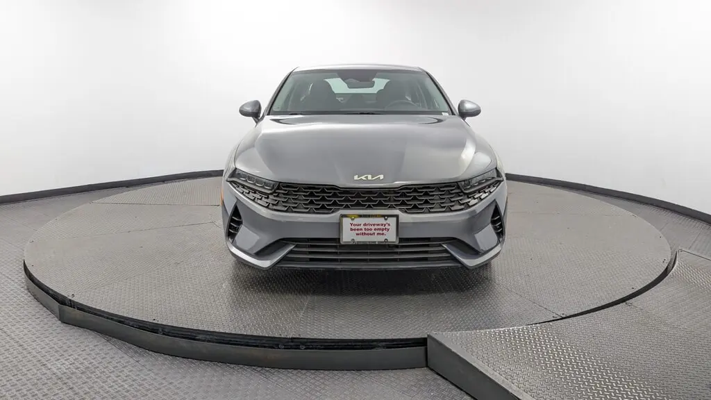 2022 KIA K5 LXS photo 11