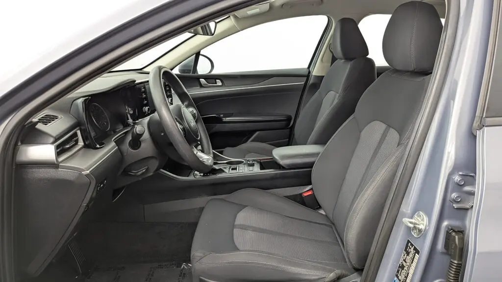 2022 KIA K5 LXS photo 13
