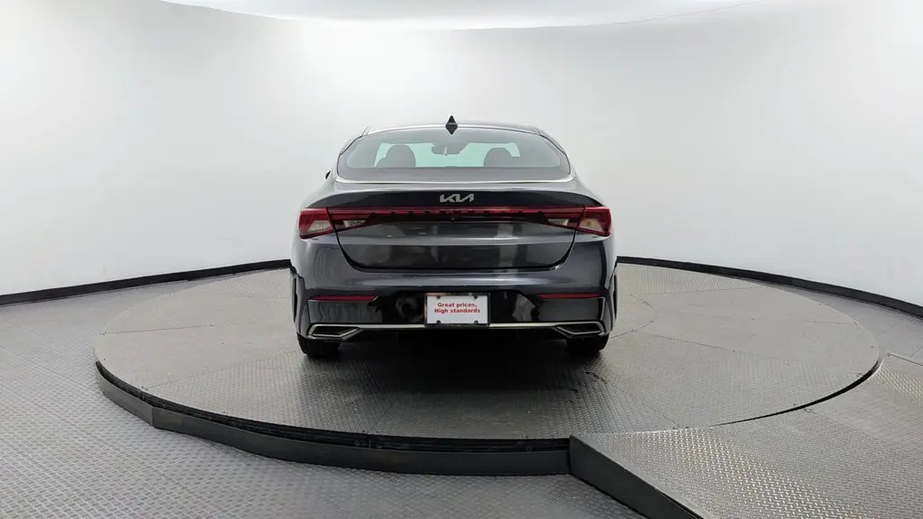 2023 KIA K5 LXS photo 6