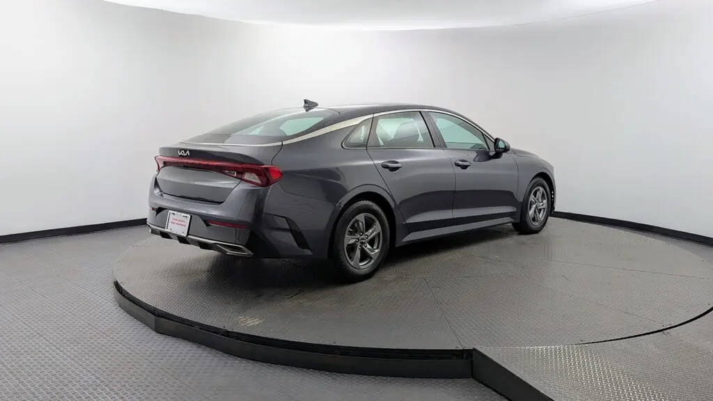2023 KIA K5 LXS photo 7