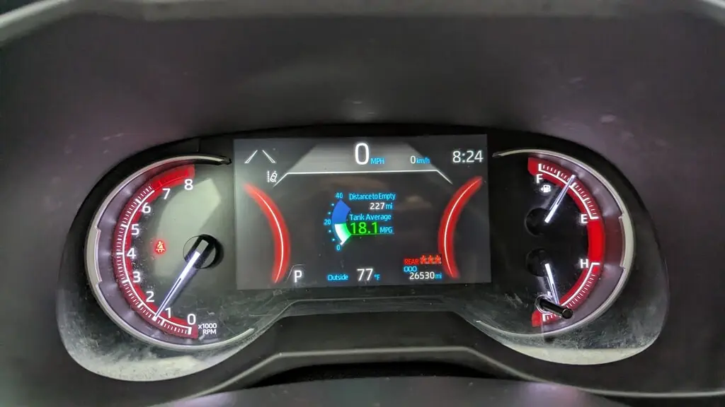 2025 TOYOTA RAV4 LE photo 23