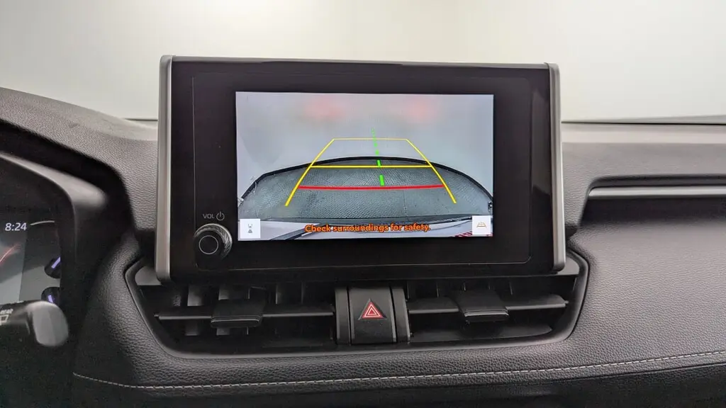 2025 TOYOTA RAV4 LE photo 26
