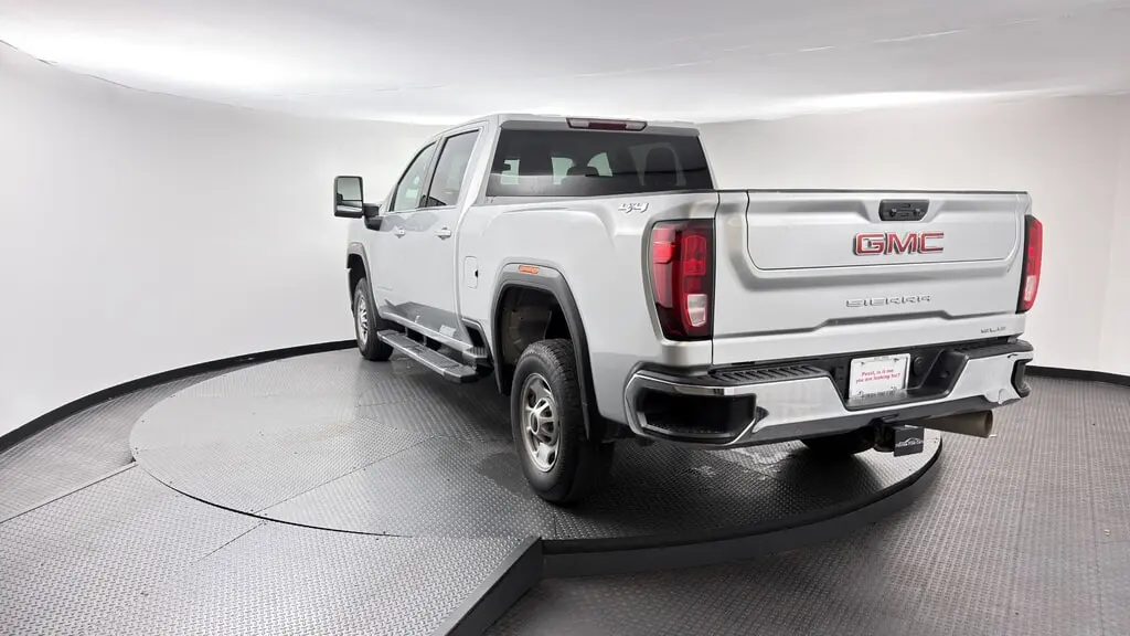 2023 GMC SIERRA 2500HD SLE photo 4