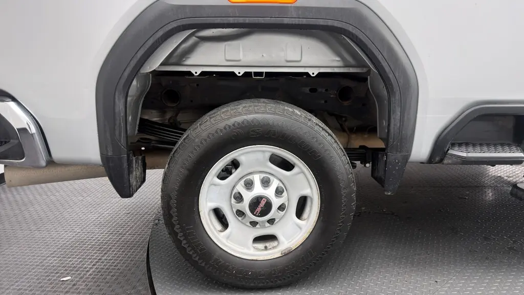 2023 GMC SIERRA 2500HD SLE photo 26