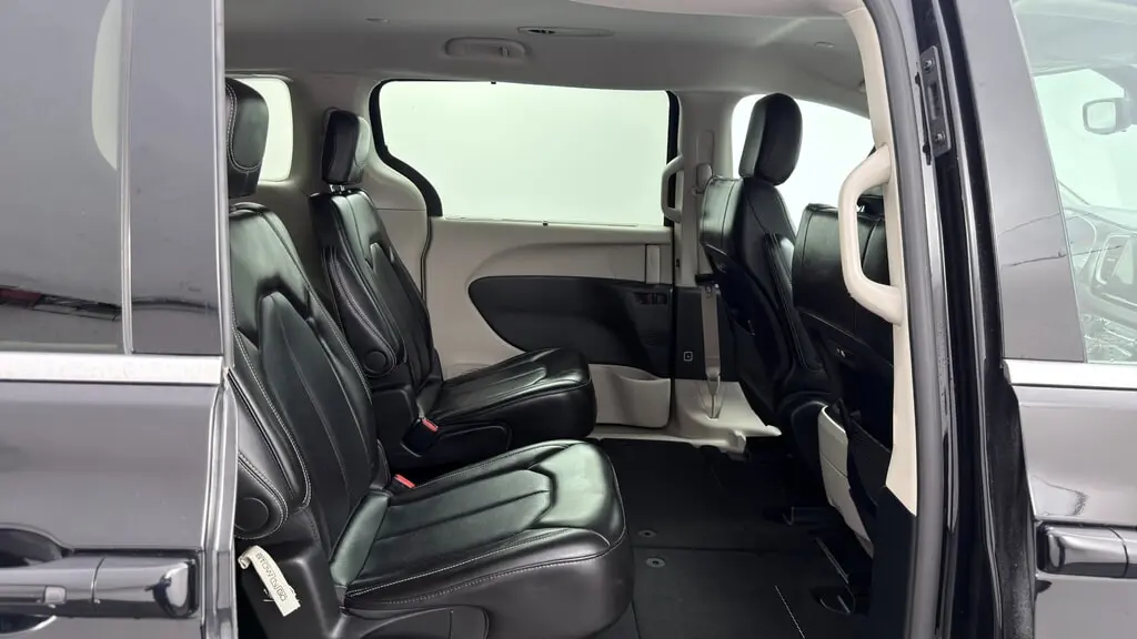 Florida Fine Cars - Used CHRYSLER PACIFICA 2024 WEST PALM TOURING L