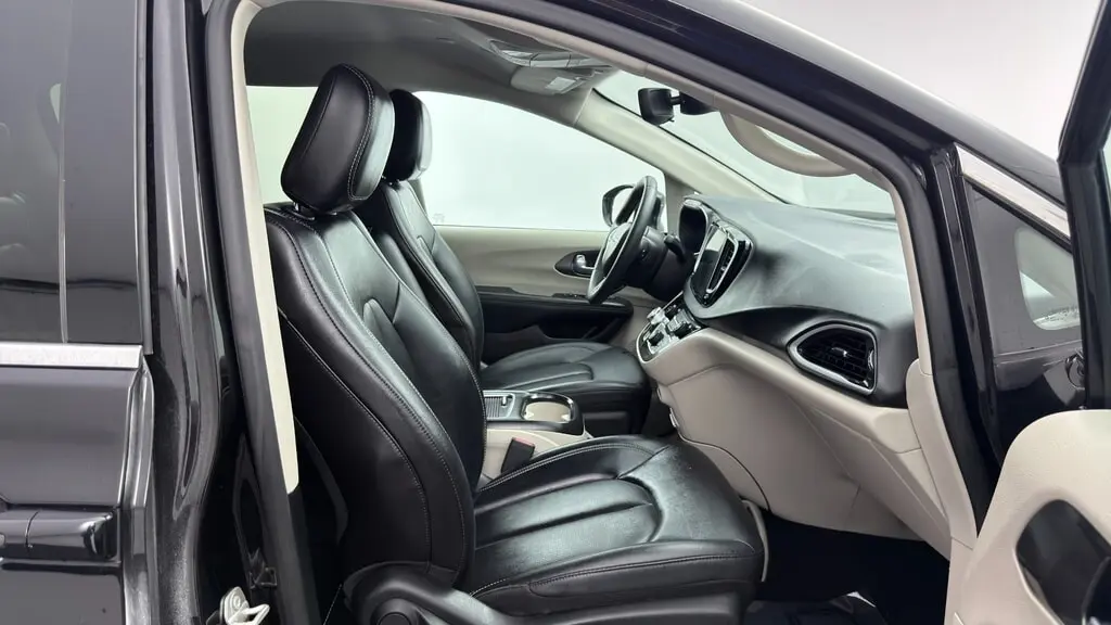 Florida Fine Cars - Used CHRYSLER PACIFICA 2024 WEST PALM TOURING L