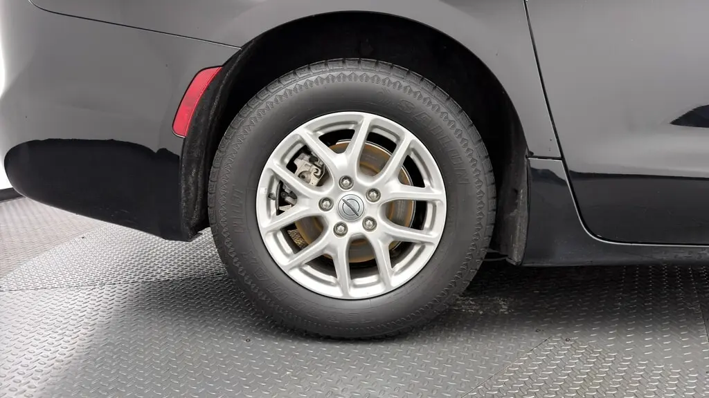 Florida Fine Cars - Used CHRYSLER PACIFICA 2024 WEST PALM TOURING L