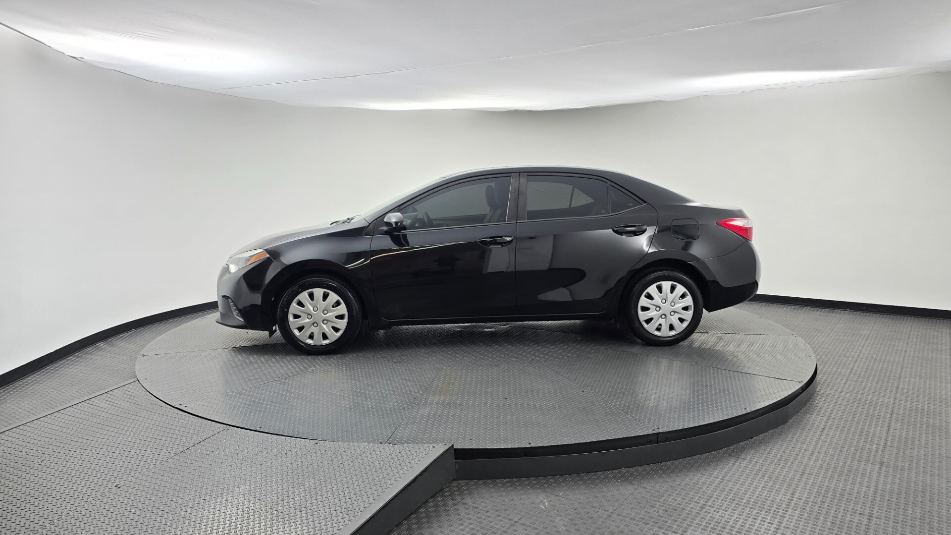 Florida Fine Cars - Used vehicle - SEDAN TOYOTA COROLLA 2016