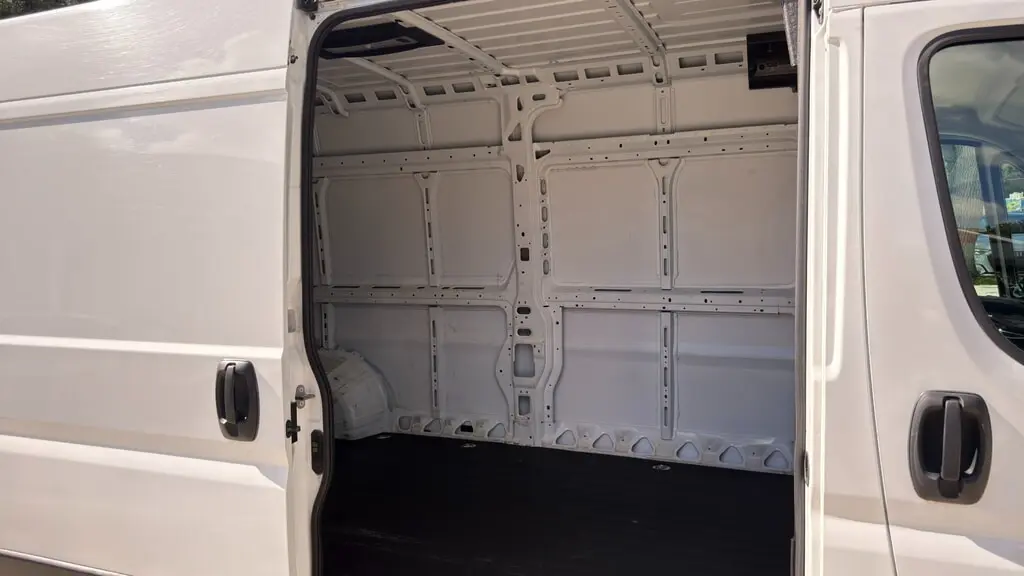 2025 RAM PROMASTER TRADESMAN photo 11