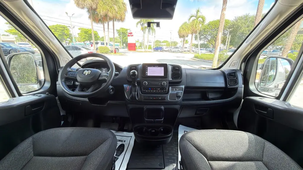2025 RAM PROMASTER TRADESMAN photo 16