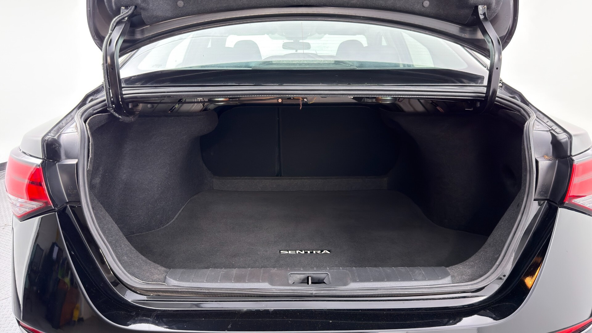 Florida Fine Cars - Used vehicle - SEDAN NISSAN SENTRA 2025