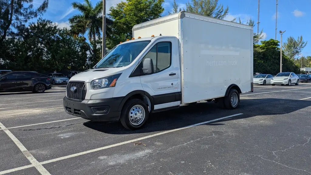 Florida Fine Cars - Used FORD TRANSIT CUTAWAY 2023 MIAMI
