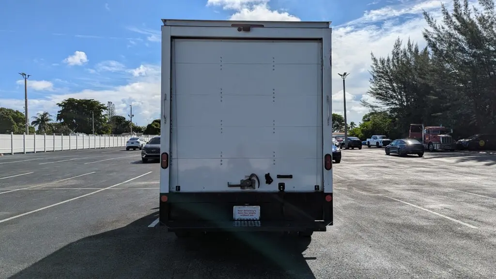 Florida Fine Cars - Used FORD TRANSIT CUTAWAY 2023 MIAMI