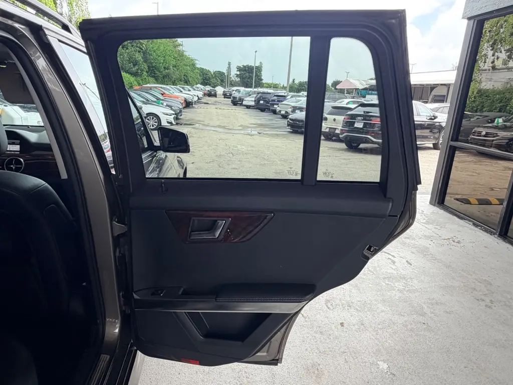 Florida Fine Cars - Used MERCEDES-BENZ GLK-CLASS 2013 MARGATE GLK 350