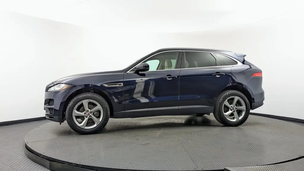 2020 JAGUAR F-PACE 25T PREMIUM photo 2
