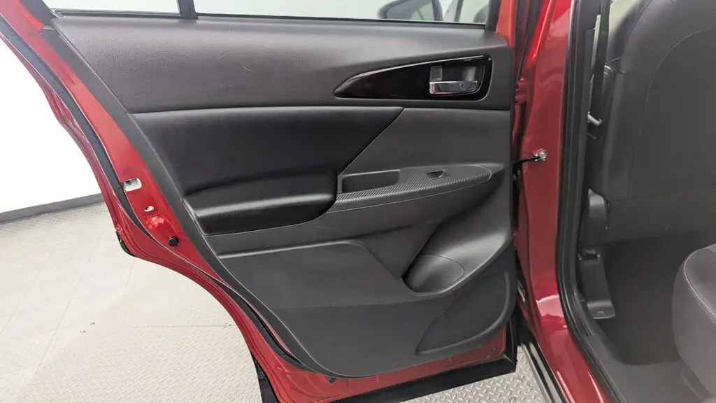 2025 MITSUBISHI ECLIPSE CROSS SE photo 15