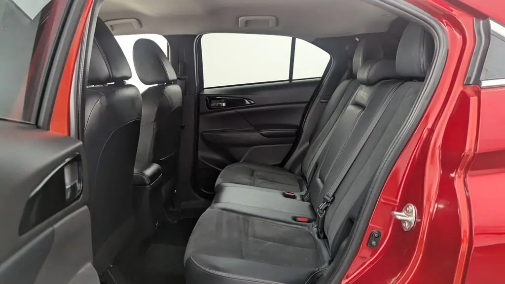 2025 MITSUBISHI ECLIPSE CROSS SE photo 16