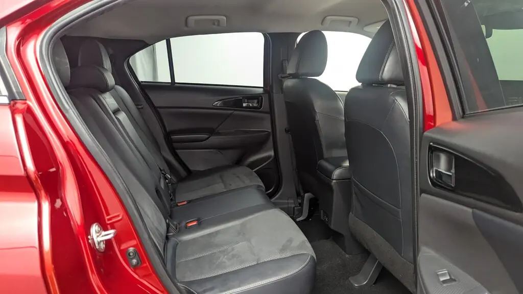 2025 MITSUBISHI ECLIPSE CROSS SE photo 18