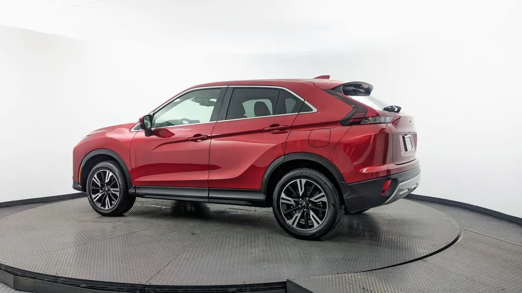 2025 MITSUBISHI ECLIPSE CROSS SE photo 5