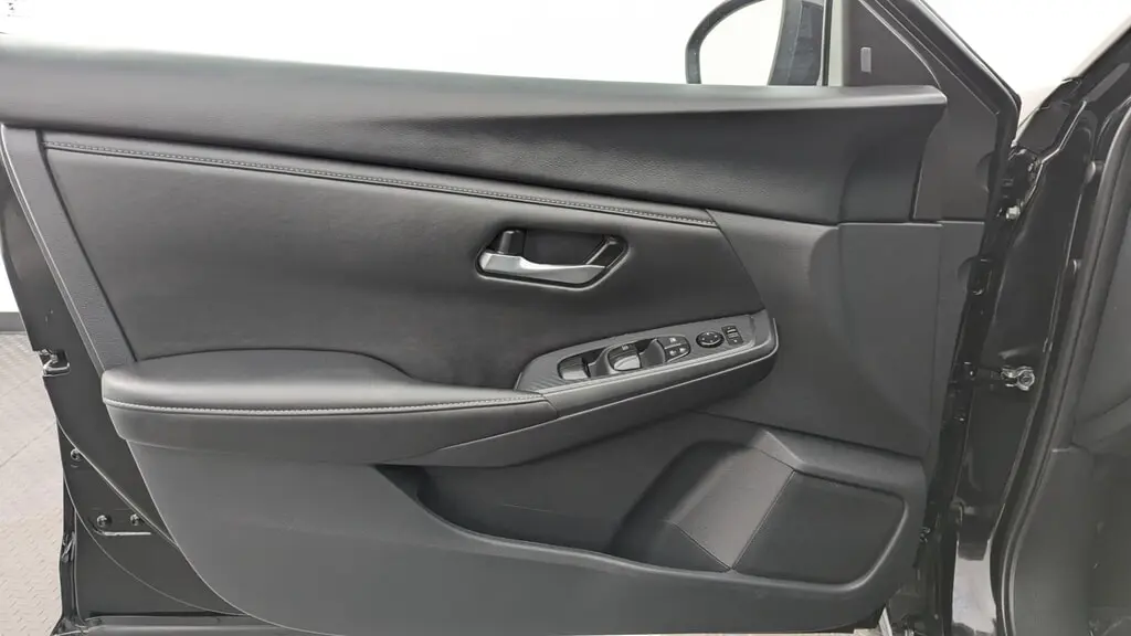 2025 NISSAN SENTRA SV photo 12
