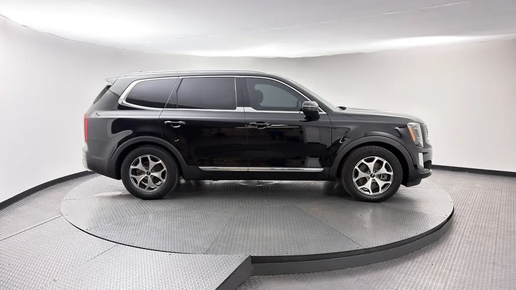 2022 KIA TELLURIDE EX photo 8