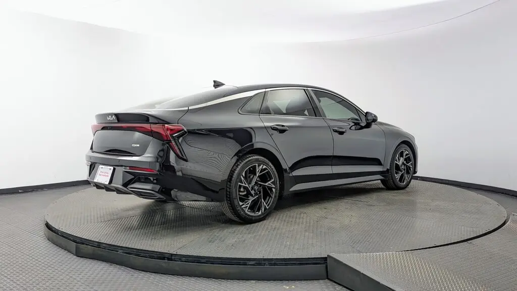 2025 KIA K5 GT-LINE photo 6
