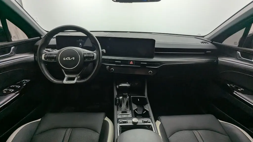 2025 KIA K5 GT-LINE photo 22